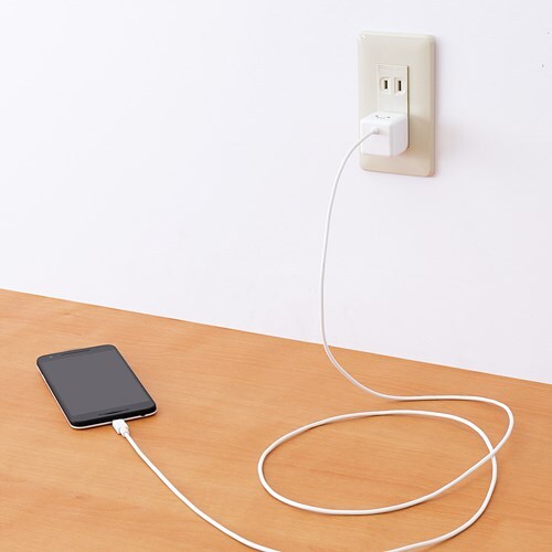 ELECOM（エレコム） MPAACMBC152WH キューブ型AC充電器(スマホ用1.8A) ケーブル長（1.5m） ホワイト