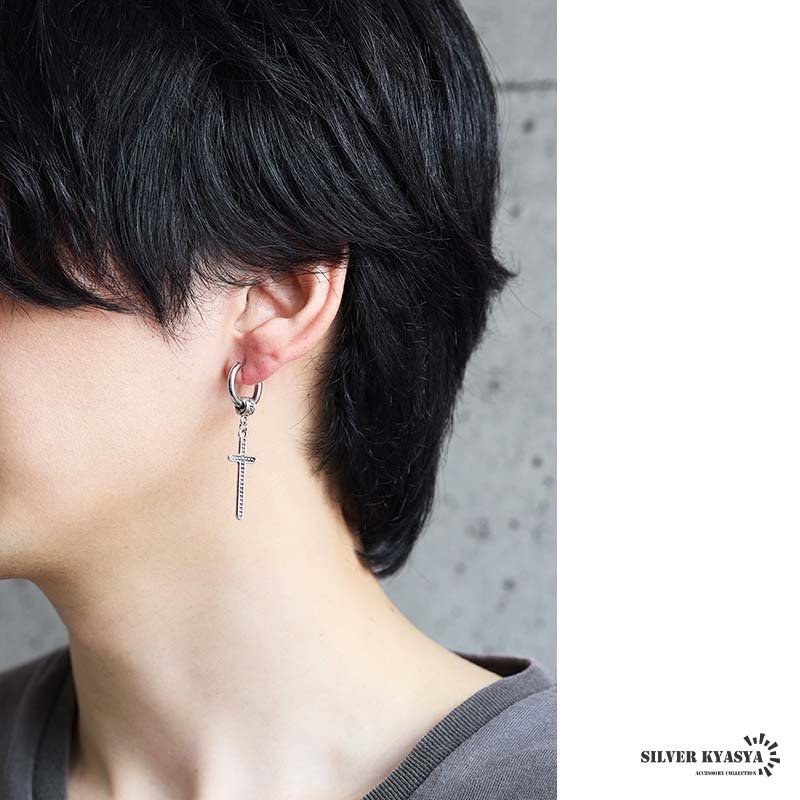 ステンレス クロスピアス 十字架 ミル打ち ドロップピアス フープピアス シルバー 揺れる 存在感 幾何学 模様 大きめ プチプラ 片耳1点 つけっぱなしok メンズ 男性 金属アレルギー対応 イヤリング