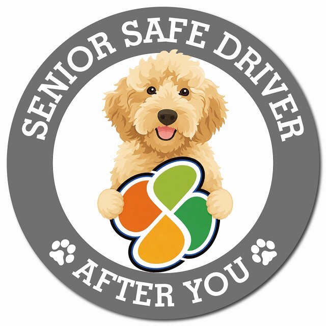 カーサイン 高齢者マーク SENIOR SAFE DRIVER オーストラリアンラブラドゥードル マグネット 強力 直径13cm 肉球 日本製 車 ステッカー