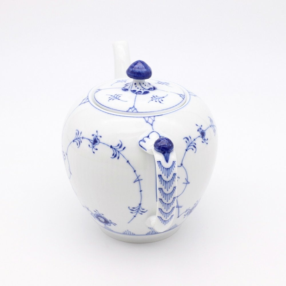 ロイヤルコペンハーゲン ブルーフルーテッド プレイン ティーポット 700ml 101 135 Royal Copenhagen Blue Fluted Plain ギフト 結婚祝い プレゼント 贈り物