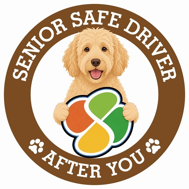 カーサイン 高齢者マーク SENIOR SAFE DRIVER ラブラドゥードル ステッカー シール 直径13cm 肉球 日本製 車