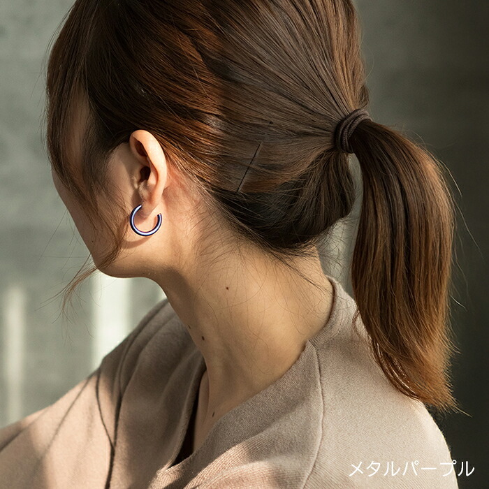 ピアス チタン フープ ハーフ 大きめ 純チタン 幅3mm×直径20mm 全8色 アレルギー対応 医療用 日本製 おすすめ メンズ レディース 片耳 1個 かわいい カラフル