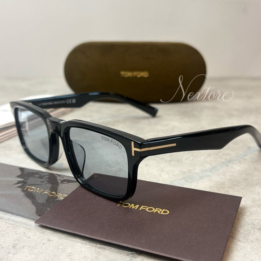 【並行輸入品】【正規品・新品 箱付き】TOMFORD トムフォード TF1148D FT1148D 01A イタリア製 サングラス メガネ 眼鏡 メンズ レディース TOM FORD トム フォード 伊達メガネ