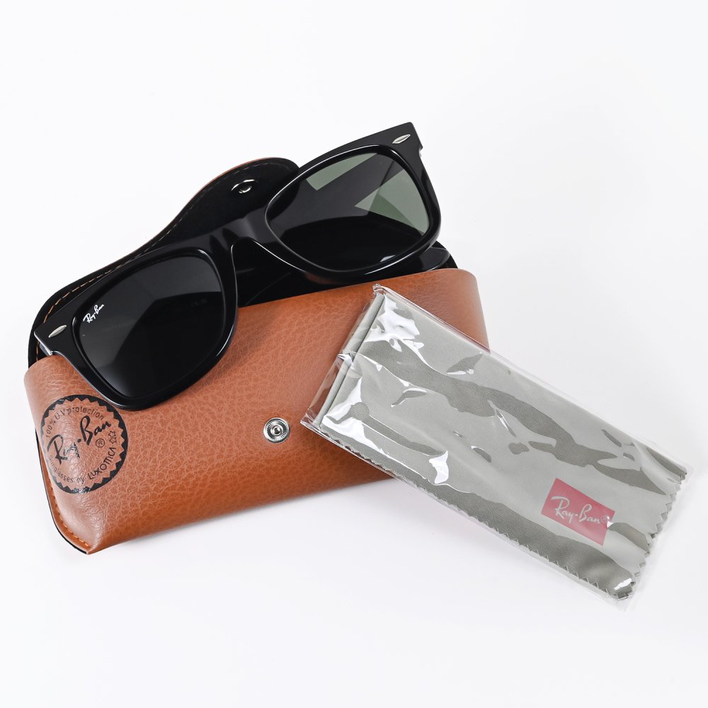 レイバン Ray-Ban サングラス オリジナル ウェイファーラー 52サイズ ローブリッジフィット アジアンフィット ウェリントン スクエア型 男女兼用 メンズ レディース グリーン RB2140F 901 52 22 150 3N 【スペシャルラッピング660円(別売り)】送別会 誕生日 お中元 結婚祝い 結婚式 高級 父の日 母の日 ホワイトデー