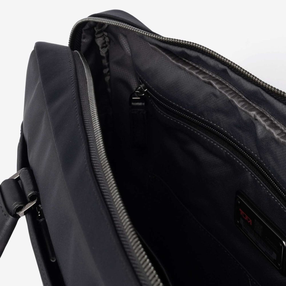 トゥミ TUMI HARRISON ハリソン AVONDALE TOP ZIP BRIEF アヴォンデール トップ ジップ ブリーフ 06602052D 148590 ブリーフケース ビジネスバッグ ショルダーバッグ メンズ バッグ