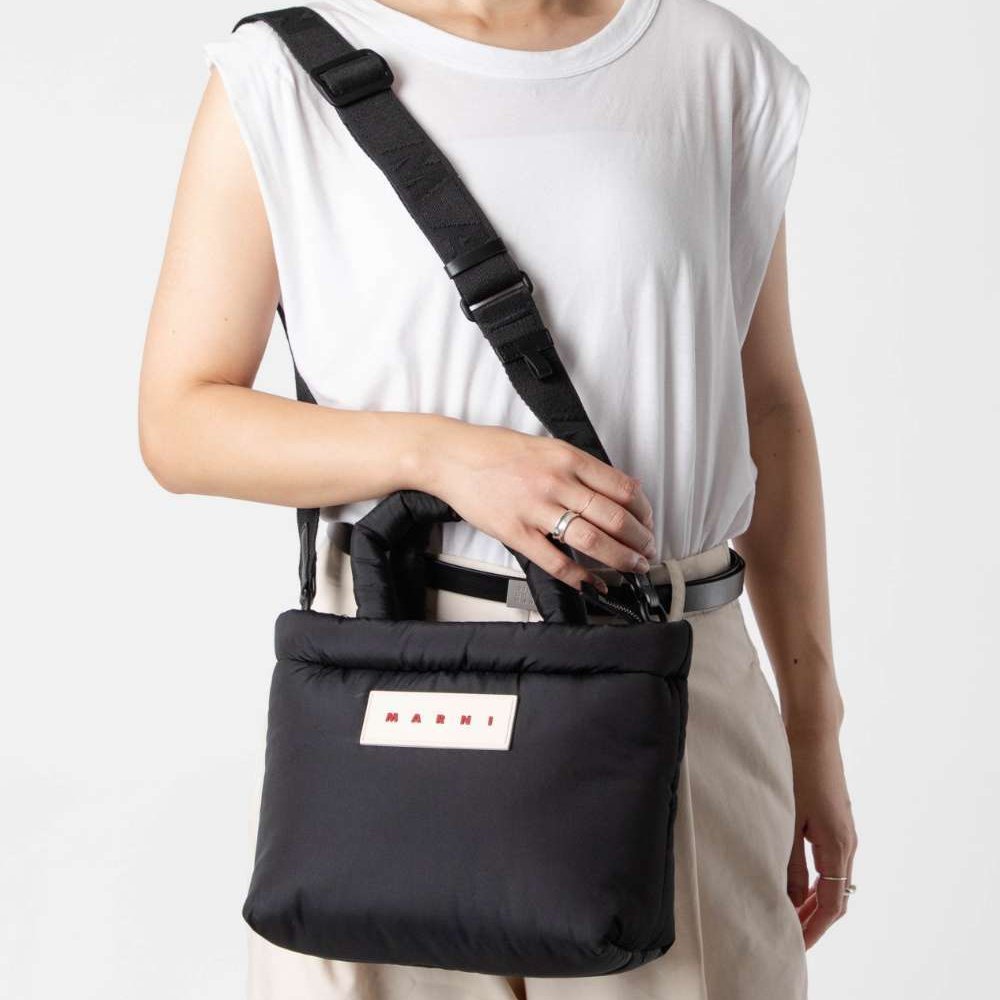 マルニ MARNI PUFF E/W TOTE BAG パフ トートバッグ BMMP0131U2 P8068 ショルダーバッグ メンズ レディース バッグ ブラック