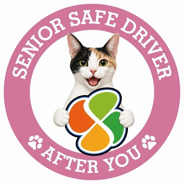 カーサイン 高齢者マーク SENIOR SAFE DRIVER ジャパニーズボブテイル ステッカー シール 直径13cm 肉球 日本製 車