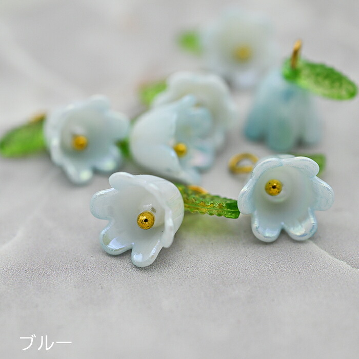 【在庫限り】小さなスズランのお花が揺れる 清楚＆可憐なロング チェーン ピアス 金属アレルギー対応 ステンレス製 小ぶり かわいい