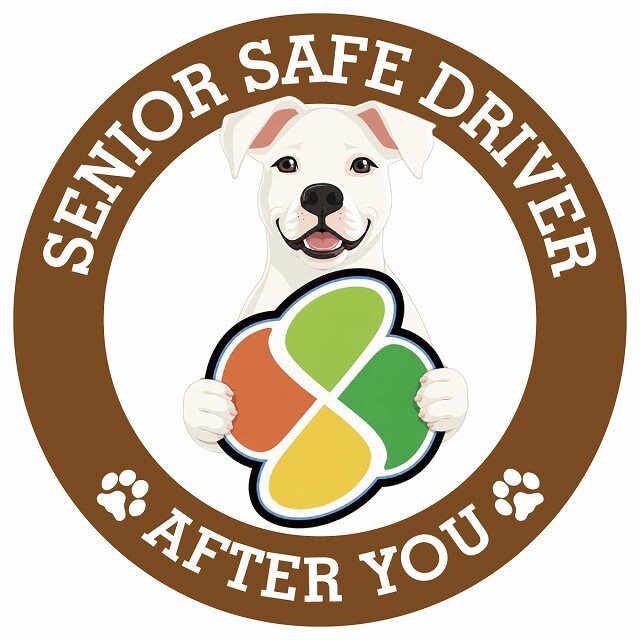 カーサイン 高齢者マーク SENIOR SAFE DRIVER ドゴアルヘンティーノ ステッカー シール 直径13cm 肉球 日本製 車