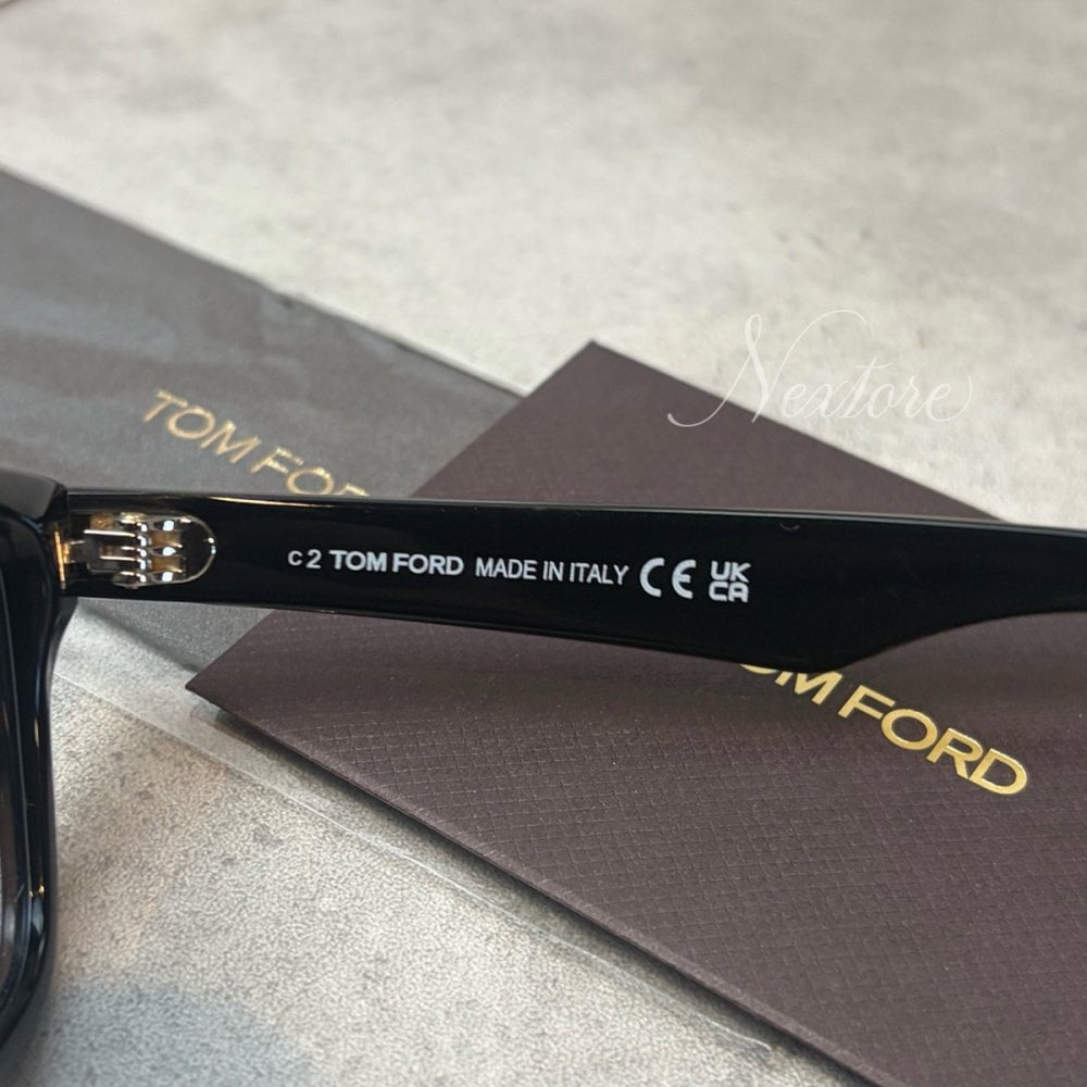 【並行輸入品】【正規品・新品 箱付き】TOMFORD トムフォード TF1148D FT1148D 01A イタリア製 サングラス メガネ 眼鏡 メンズ レディース TOM FORD トム フォード 伊達メガネ