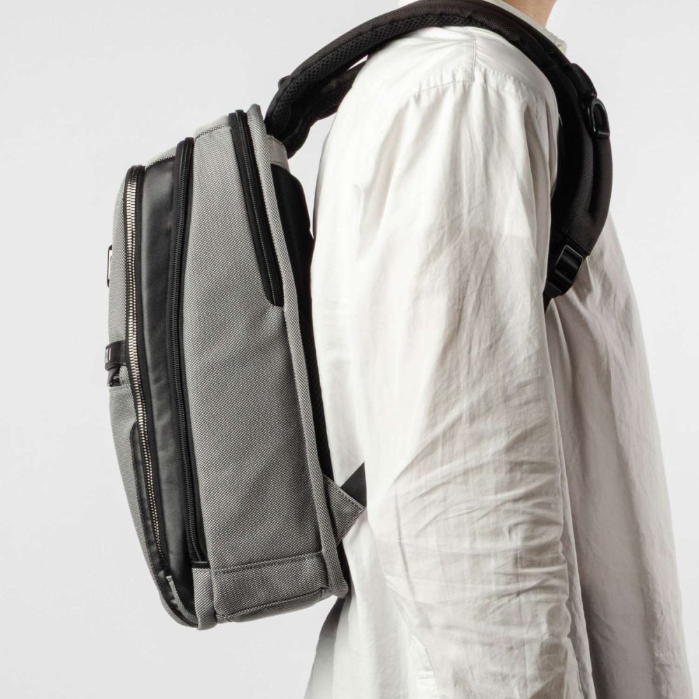 トゥミ TUMI ALPHA アルファ Slim Backpack スリム バックパック 02603581D3 117339 02603581MTGY3 148596 リュックサック ビジネス 通勤 メンズ バッグ ブラック