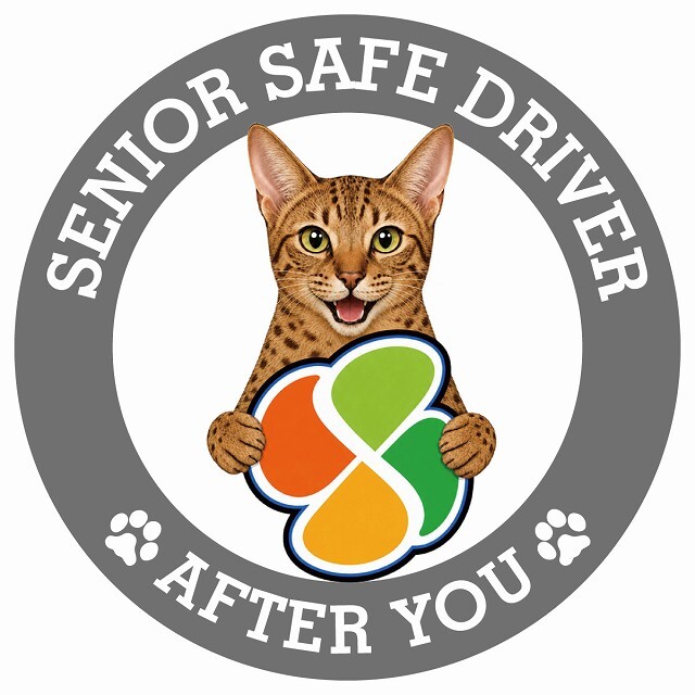 カーサイン 高齢者マーク SENIOR SAFE DRIVER オシキャット ステッカー シール 直径13cm 肉球 日本製 車