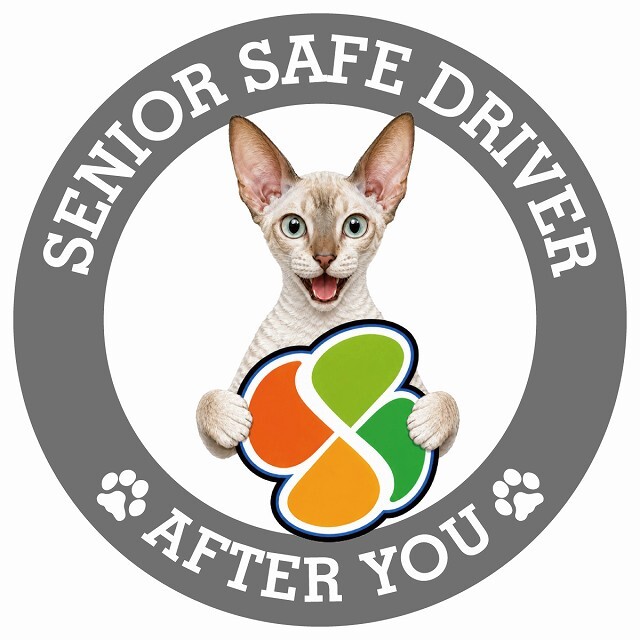 カーサイン 高齢者マーク SENIOR SAFE DRIVER コーニッシュレックス ステッカー シール 直径13cm 肉球 日本製 車
