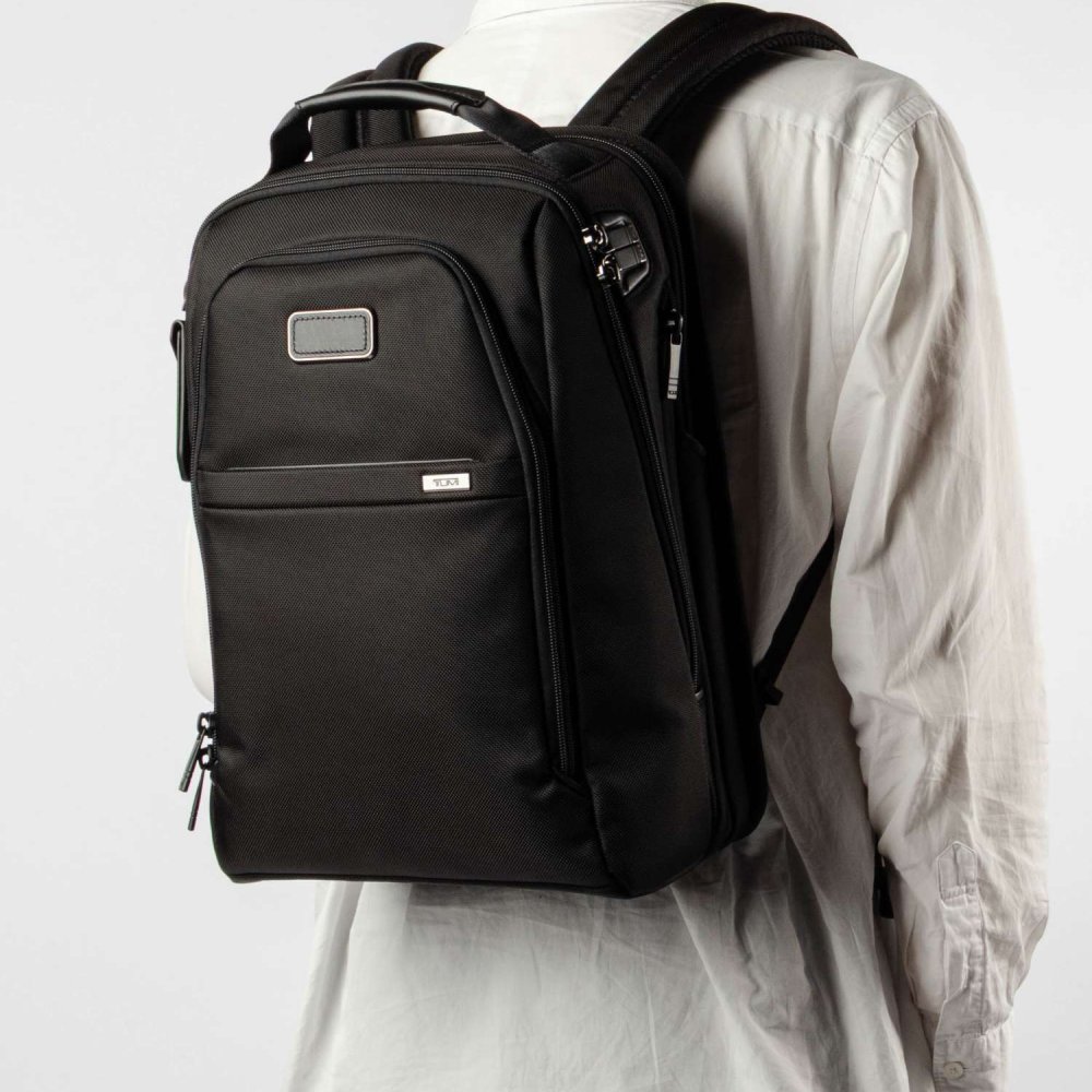 トゥミ TUMI ALPHA アルファ MEDIUM 15" EXP BACKPACK ミディアム 15インチ エクスパンダブル バックパック 02203727D4 158980 リュックサック メンズ バッグ