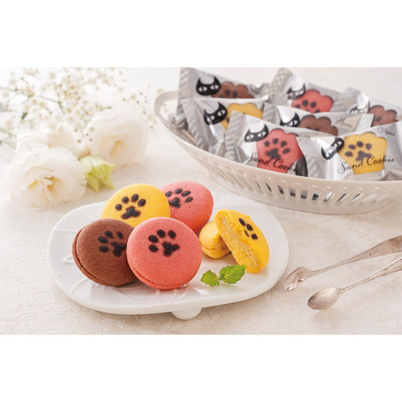 イーペルの猫祭り サンドクッキー (YJ-CB) [お中元][お歳暮] ※送料無料(北海道・沖縄・離島への配送不可)