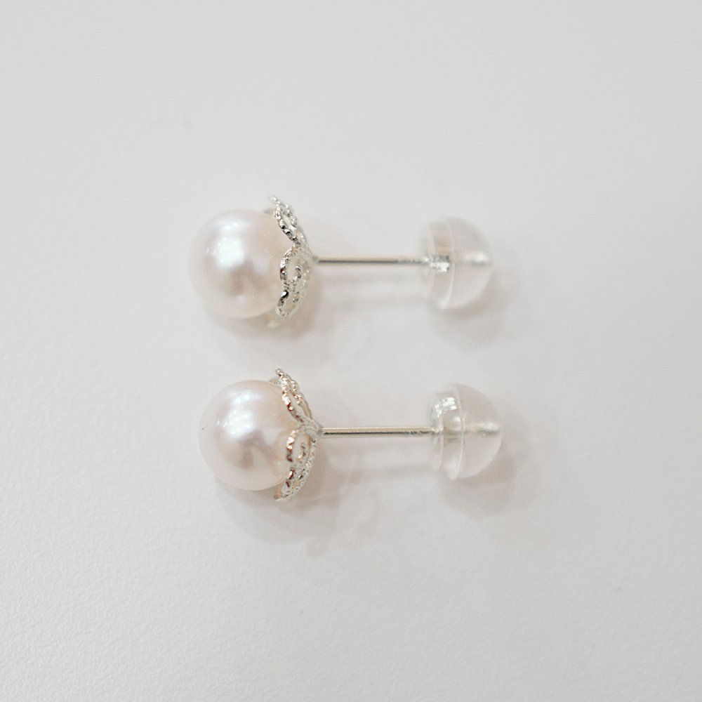［pearl619］6mm - 6.5mm ホワイトピンク クローバー ピアス あこや真珠