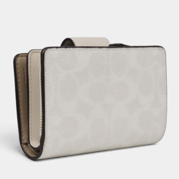 送料無料 コーチ COACH アウトレット 敬老の日 レディース 財布 二つ折り財布 CW786 IMXU5(ホワイト×チョーク) シグネチャー (プレゼント ブランド コンパクト 人気)
