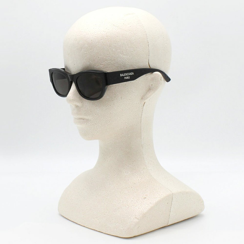 バレンシアガ BALENCIAGA サングラス アジアンフィット UVカット アイウェア キャットアイ フォックス BB0389SK-001 メンズ レディース ユニセックス ブラック+グレー 国内正規品