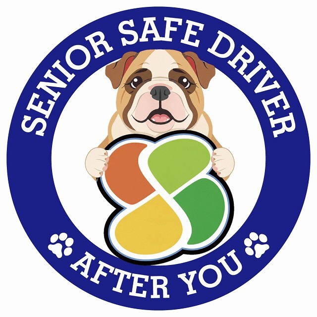 カーサイン 高齢者マーク SENIOR SAFE DRIVER ブルドッグ ステッカー シール 直径13cm 肉球 日本製 車