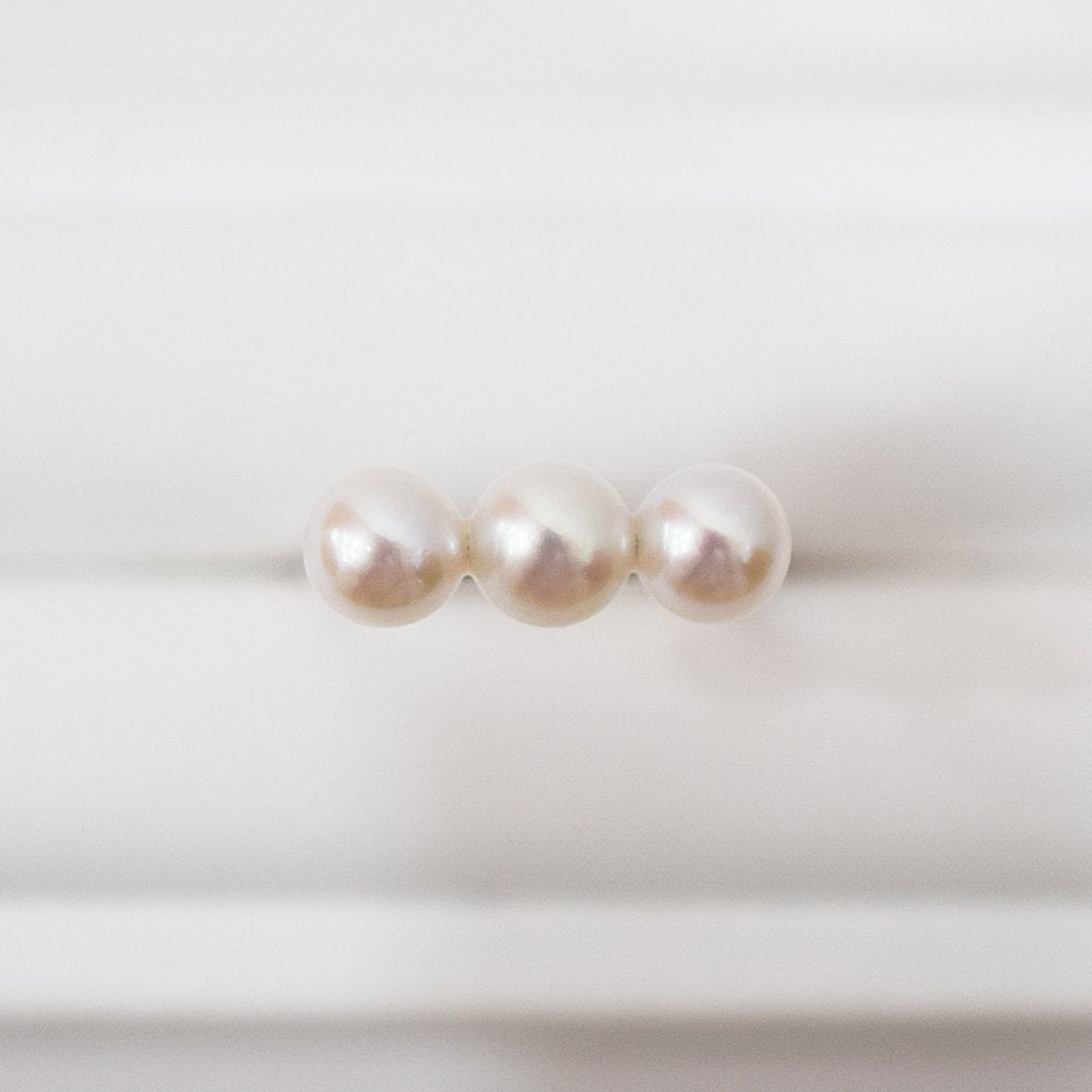 ［pearl611］6mm - 6.5mm 3連 ライン リング ホワイトピンク あこや真珠 SV925 シルバー