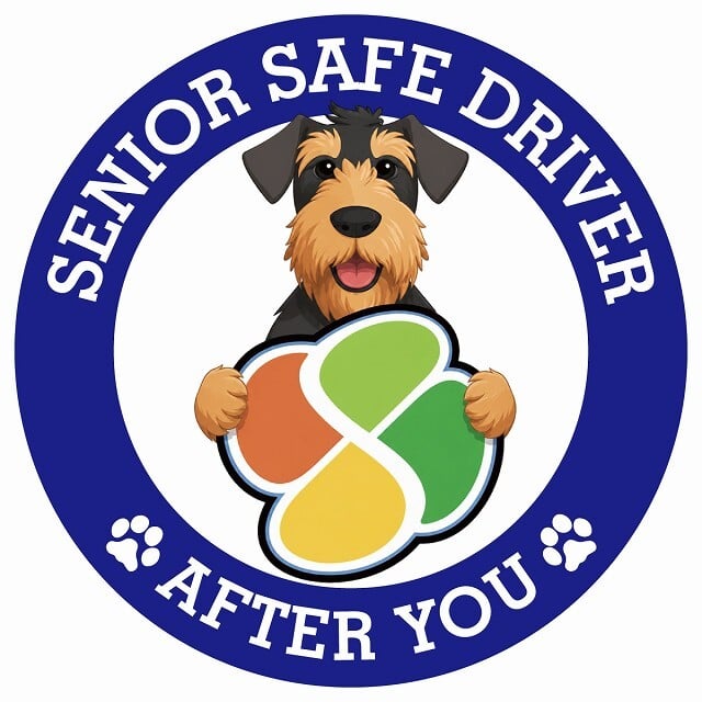 カーサイン 高齢者マーク SENIOR SAFE DRIVER エアデールテリア ステッカー シール 直径13cm 肉球 日本製 車