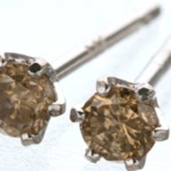 ピアス 18金 ダイヤモンド 0.1ct 2ペアセット レディース K18YG K18WG 天然ダイヤ シンプル ゴールド アクセサリー ギフト 誕生日 プレゼント 記念日