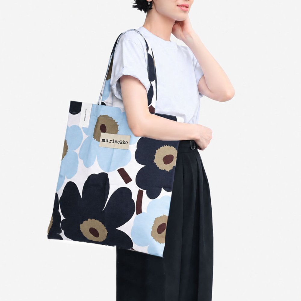 マリメッコ marimekko トートバッグ ピエ二 ウニッコ ブルーベリー ホワイト コールドブルー 76025 076025 145 北欧雑貨 北欧デザイン 送別会 誕生日 お中元 結婚祝い 結婚式 高級 父の日 母の日【スペシャルラッピング660円(別売り)】 ホワイトデー ネコポス