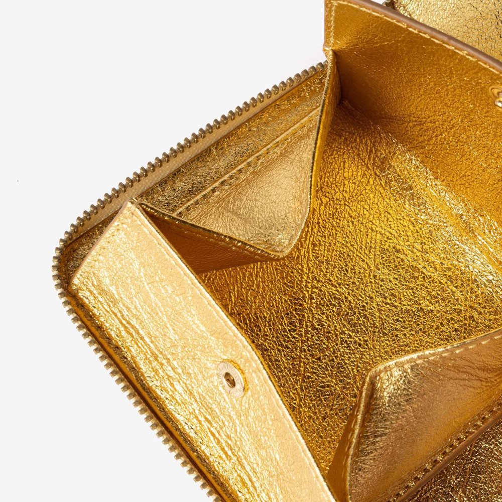 コムデギャルソン COMME DES GARCONS EMBOSSED LOGOTYPE エンボス ロゴタイプ Bifold Wallet 二つ折り財布 SA2100EG ユニセックス 財布