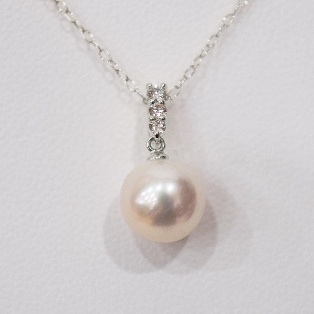 ［pearl592］ 8mm - 8.5mm ホワイトピンク ペンダント ダイヤモンド付 あこや真珠 0.06ct