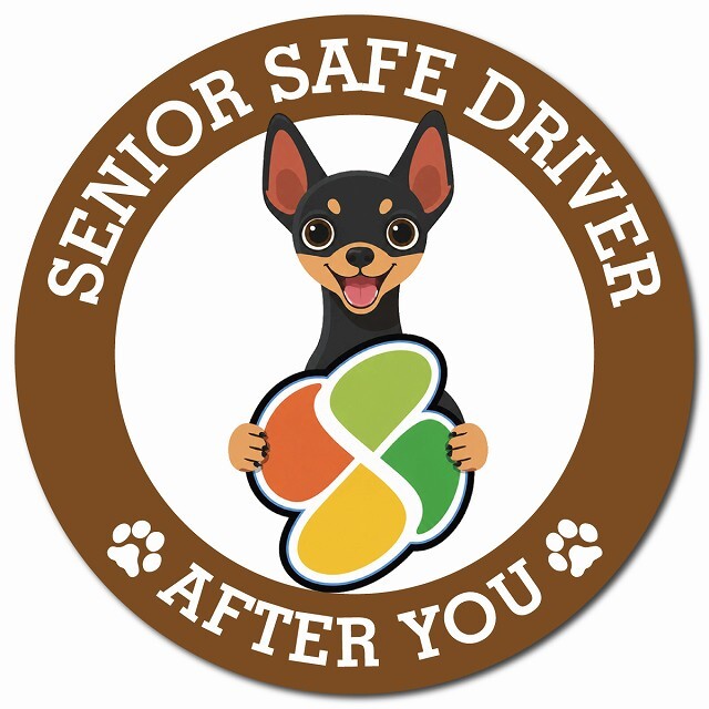 カーサイン 高齢者マーク SENIOR SAFE DRIVER ミニチュアピンシャー マグネット 強力 直径13cm 肉球 日本製 車 ステッカー
