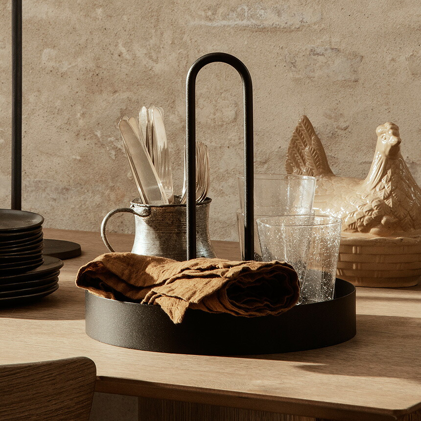 ferm LIVING ファームリビング Grib Tray グリブ トレイ 直径28cm 北欧小物入れ 収納 インテリア 雑貨 メイクボックス おしゃれ キッチンツール アイアン バスケット カゴ