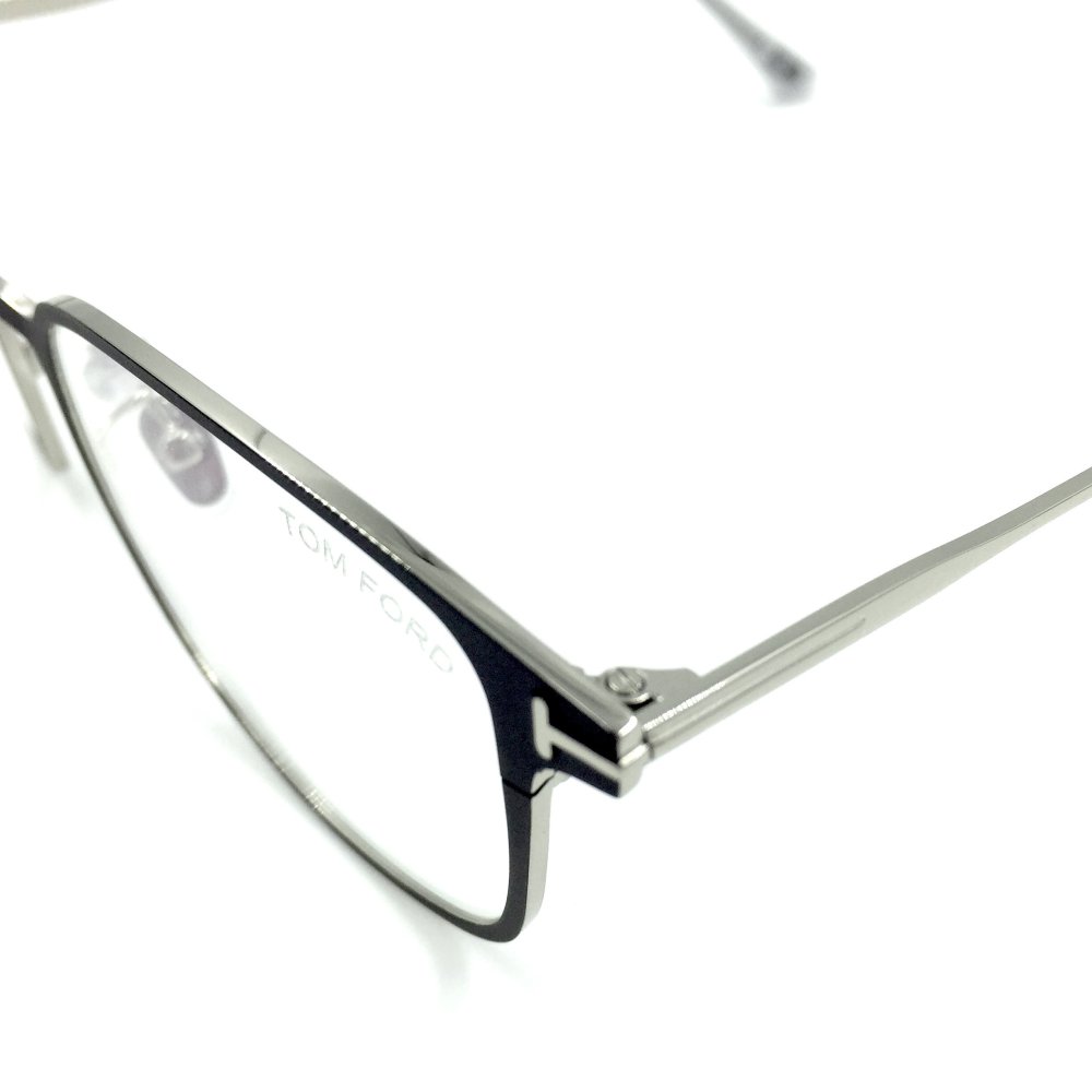 【送料無料】トムフォード TOM FORD TF6055DB 002 Matte Black×Silver メガネフレーム  男性女性向けギフト 彼氏彼女へのプレゼント 父の日 誕生日 上司や同僚への贈り物 記念日や就職祝いに最適｜高級ブランドアイウェア 新品未使用 ラッピング対応 送料無料 専用ケース付 -