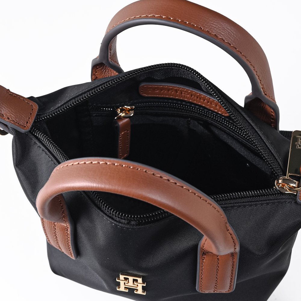 高品質ヨーロッパ輸入モデル トミーヒルフィガー TOMMY HILFIGER トートバッグ ミニトート ミニショルダー POPETTE MICRO レディース ブラック AW0AW18368 BDS BLACK 送別会 誕生日 結婚祝い 結婚式 彼氏 息子 夫 男性 名刺入れ 高級 父の日 母の日 即日発送