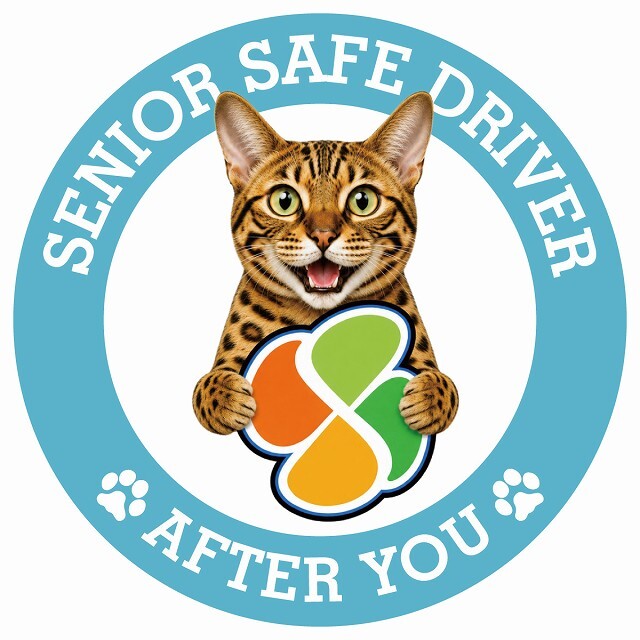 カーサイン 高齢者マーク SENIOR SAFE DRIVER ベンガル ステッカー シール 直径13cm 肉球 日本製 車