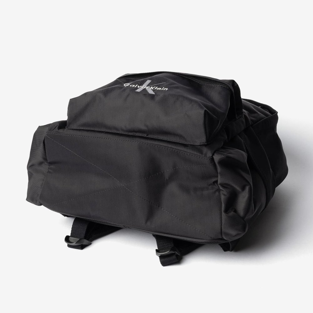カルバンクライン Calvin Klein BOLD ROUND BACKPACK ボールド ラウンド バックパック LV04D3114G リュックサック メンズ バッグ