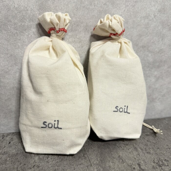 soil DRYING SACK 珪藻土 吸湿脱臭剤 自然素材 高い吸湿性 スニーカーや革靴におすすめ 湿気対策 日本製
