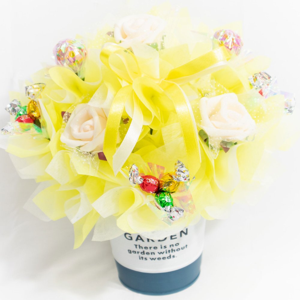 キャンディー フラワー アレンジ 送料無料 卒業 卒園 ブーケ ギフト オレンジ ピンク 水色 花 造花 誕生日 プレゼント ギフト女性 母 祖母 女友達 退職祝い 上司 還暦祝い 結婚記念日 両親 お祝い 母の日 子供 子供会 贈り物 推し活 推しカラー