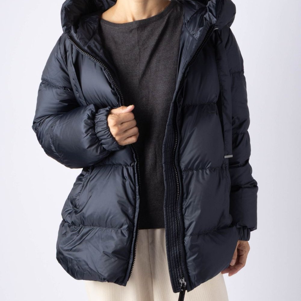 マックスマーラ Max Mara THE CUBE ザ キューブ SEIA Roomy puffer jacket in water repellent plain セイA テクニカル キャンバス ダウンジャケット 2629486085600 レディース アウター