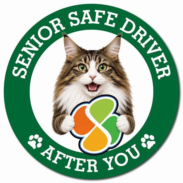 カーサイン 高齢者マーク SENIOR SAFE DRIVER ノルウェージャンフォレストキャット マグネット 強力 直径13cm 肉球 日本製 車 ステッカー