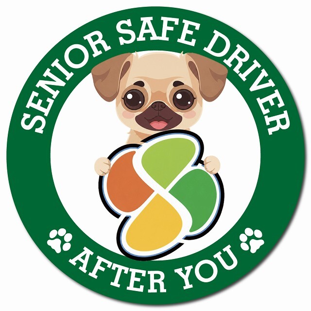 カーサイン 高齢者マーク SENIOR SAFE DRIVER チワパグ マグネット 強力 直径13cm 肉球 日本製 車 ステッカー