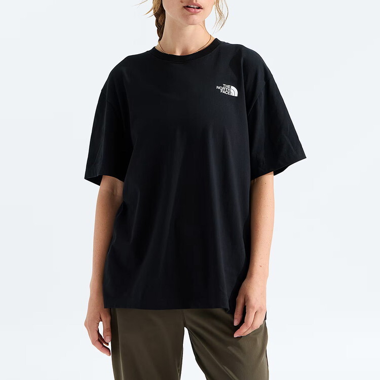 ザノースフェイス：UNISEX 60TH ANNIVERSARY 2 RELAXED SHORT-SLEEVE Tシャツ (ブラック)[Tシャツ/ アパレル/ メンズインナー/人気ブランド/おすすめギフト/誕生日プレゼント/メンズファッション]