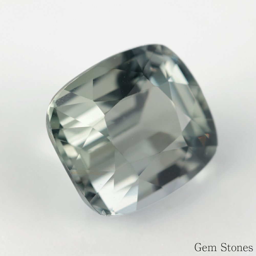 非加熱 グリーンサファイア 2.83ct ルース 宝石 裸石 大粒 グリーン イエロー サファイア ジュエリー オリジナル 制作 コレクション 誕生石 9月 記念 お守り 誕生日 プレゼント