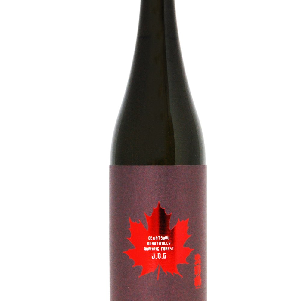  出羽鶴 ( でわつる )  純米大吟醸  MAPLE －美しく燃える森－ 720ml / 秋田県 秋田清酒株式会社【 4056 】【 日本酒 】【 ハロウィン 贈り物 ギフト プレゼント 誕生日 結婚のお祝い 】