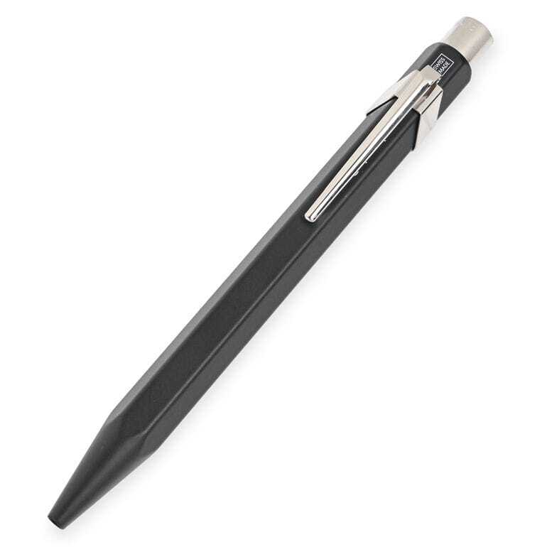 【名入れ無料】 【スペシャルラッピング付】 カランダッシュ CARAN DACHE ボールペン 全5色 849 ローラーボール ゲル 水性 NF0846 包装紙23種類から選べる 純正箱 即日発送 筆記具 高級 筆記具 送別会 誕生日 お中元 還暦祝い 結婚祝い 結婚式 名入れ 息子 娘 文房具 即日発送 クリスマスプレゼント ビジネス小物 バレンタイン ホワイトデー