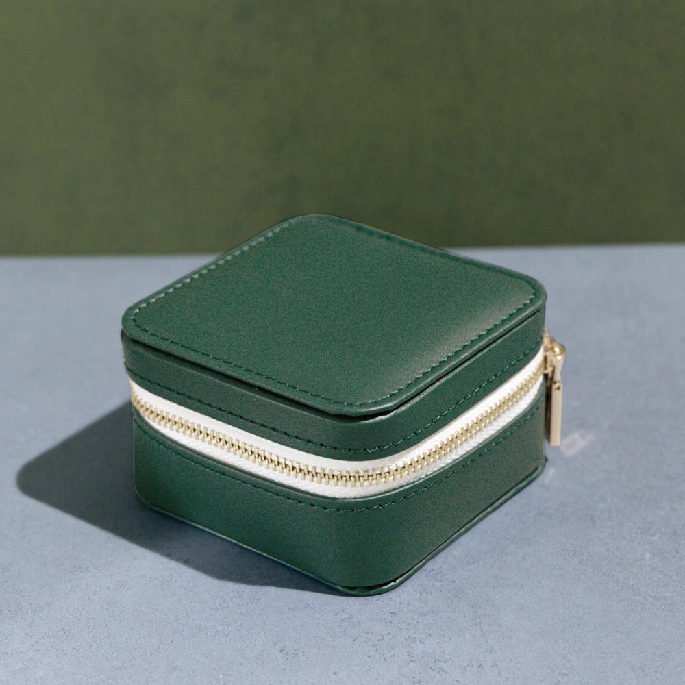 ジュエリー ポーチ グリーン（スクエア）アクセサリーボックス BOX 保管箱 ケース プレゼント Green 収納