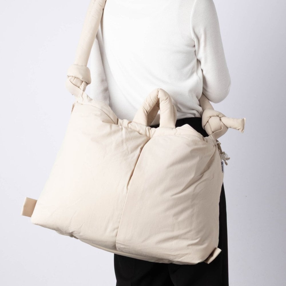 オレンド OLEND LARGE ONA SOFT BAG ラージ オナ ソフト バッグ ショルダーバッグ ハンドバッグ トートバッグ バックパック ユニセックス バッグ 大容量 A4 通勤 通学 旅行