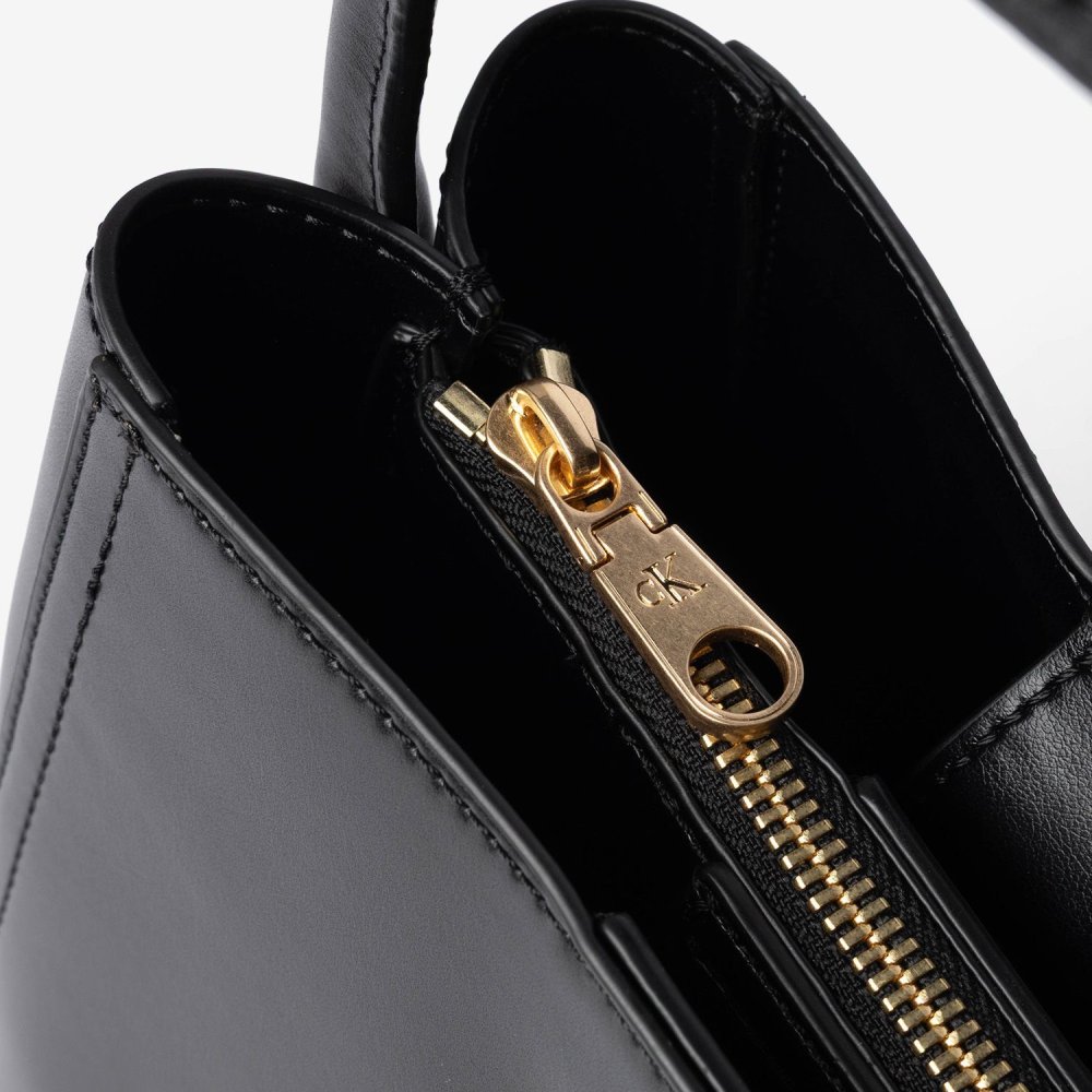 カルバンクライン Calvin Klein CK BUCKET WITH STRAP バケット ウィズ ストラップ LV04F3174G ハンドバッグ ショルダーバッグ 2wayバッグ レディース バッグ