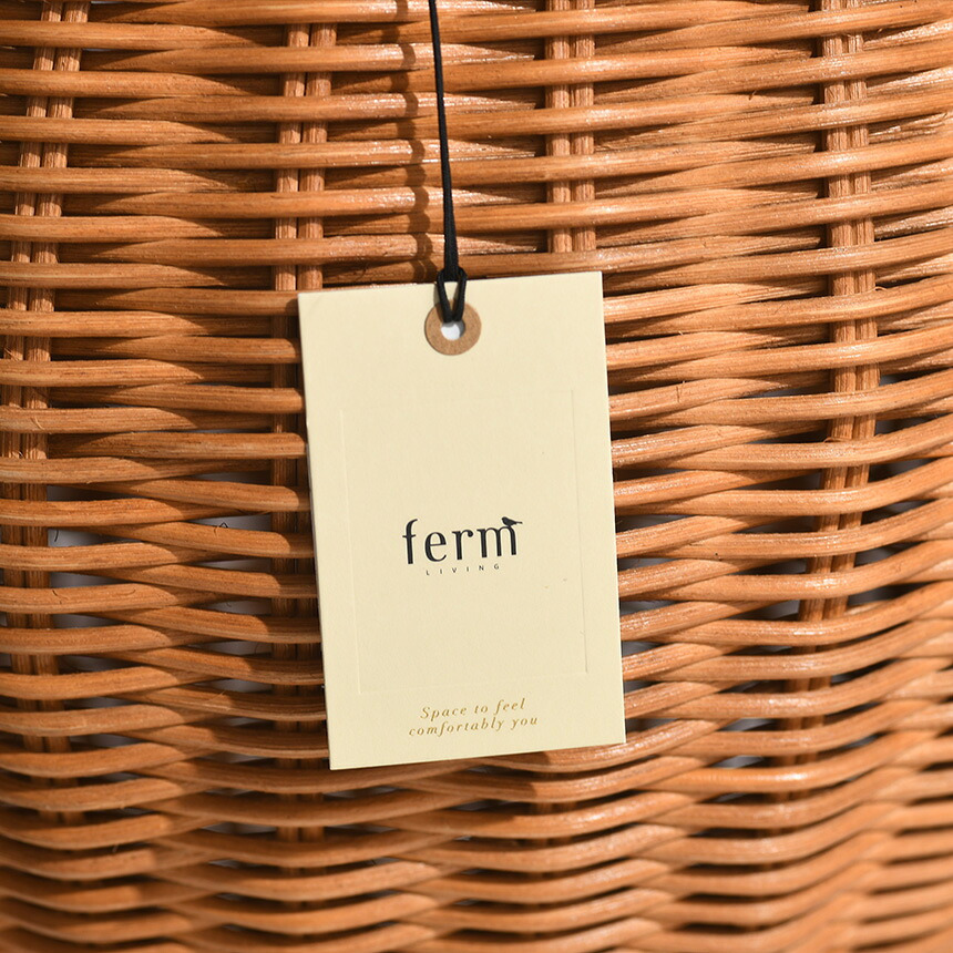 ferm LIVING ファームリビング Pear Braided Storage 洋ナシのカゴ Lサイズ おしゃれディスプレイ 北欧 雑貨 インテリア バスケット ラタン カゴ 飾り 収納 玄関 リビング プレゼント ギフト おすすめ