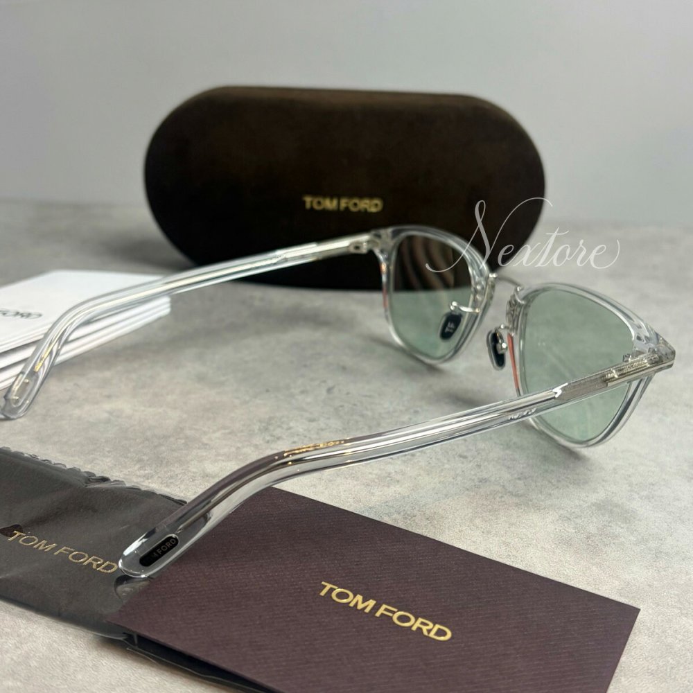 【並行輸入品】【正規品・新品】TOMFORD トムフォード TF1049D FT1049D 26N クリア ライトグリーン イタリア製 アジアンフィット サングラス メガネ 眼鏡 メンズ レディース TOM FORD トム フォード 伊達メガネ ビジネス