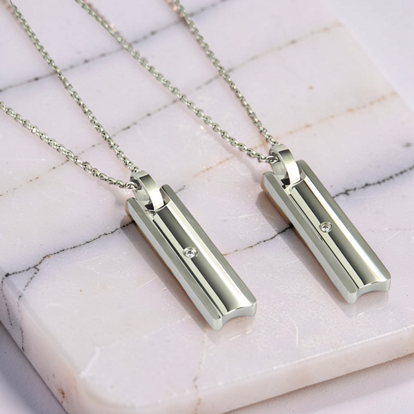 【レーザー刻印対応】ペアネックレス ネックレス 逆甲丸 刻印 名入れ ユニセックス 金属アレルギー ジルコニア シルバー プレート ペアペンダント メンズ レディース 男性 女性 カップル 2個セット ギフト つけっぱなし